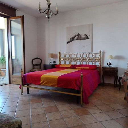 Favolosa Casa Con Terrazza, Idromassaggio, Cortile E Garage Auto Carovigno Eksteriør bilde