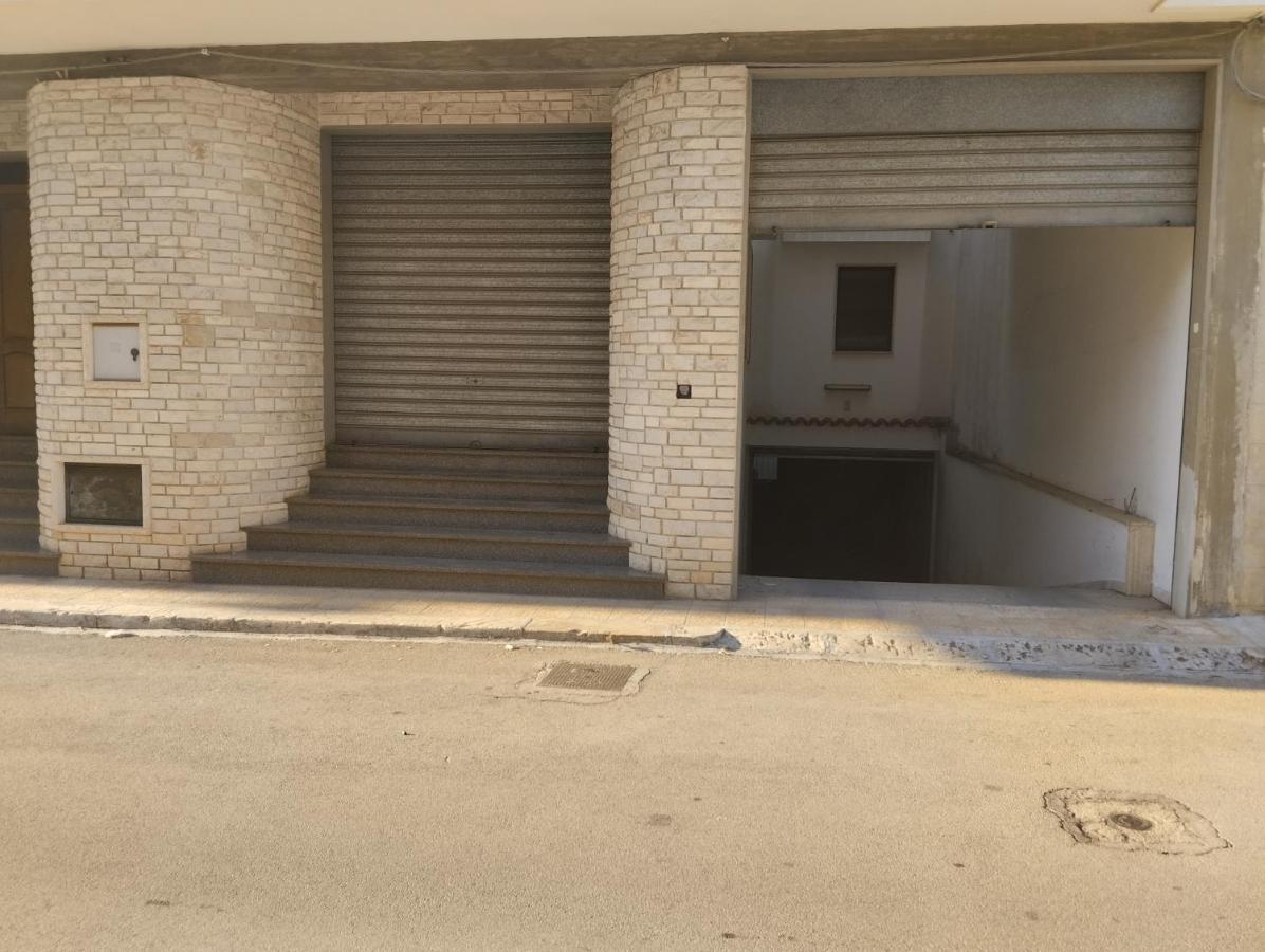 Favolosa Casa Con Terrazza, Idromassaggio, Cortile E Garage Auto Carovigno Eksteriør bilde