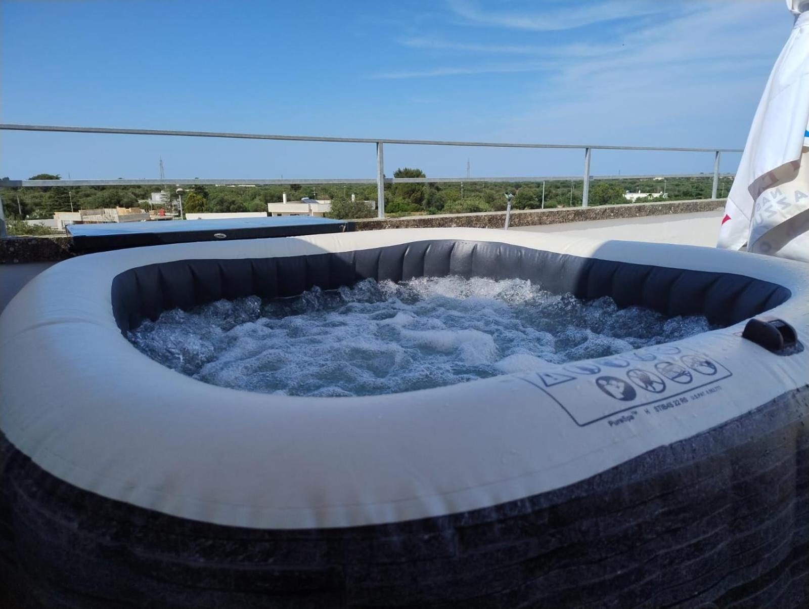 Favolosa Casa Con Terrazza, Idromassaggio, Cortile E Garage Auto Carovigno Eksteriør bilde